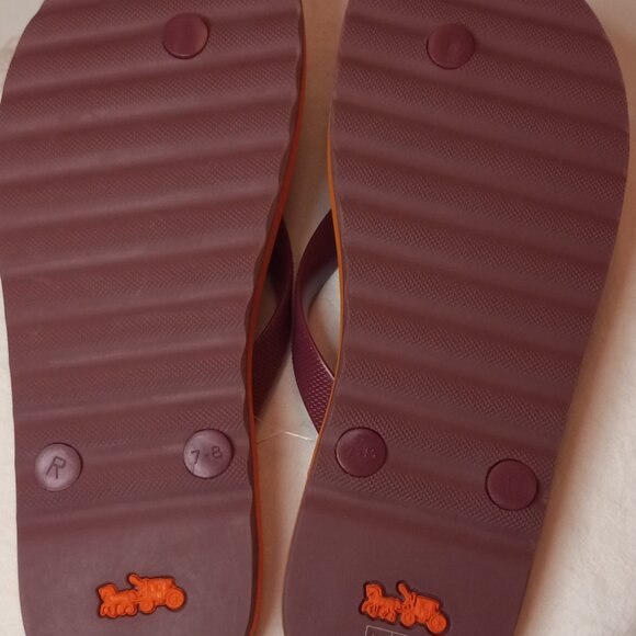 New Coach Summer Flip Flop Sandals 7-8 - Picture 4 of 4